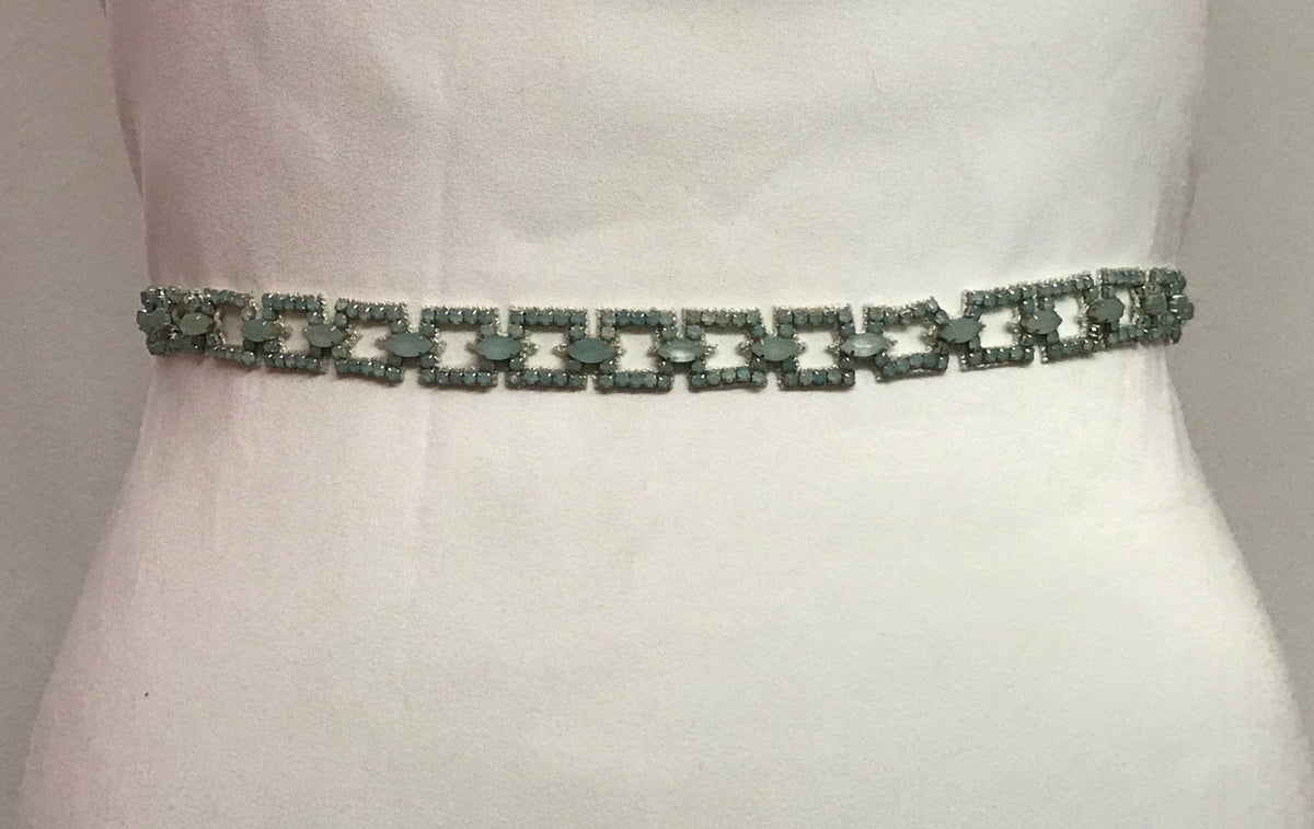 Meghan Belt – theweddingdresser