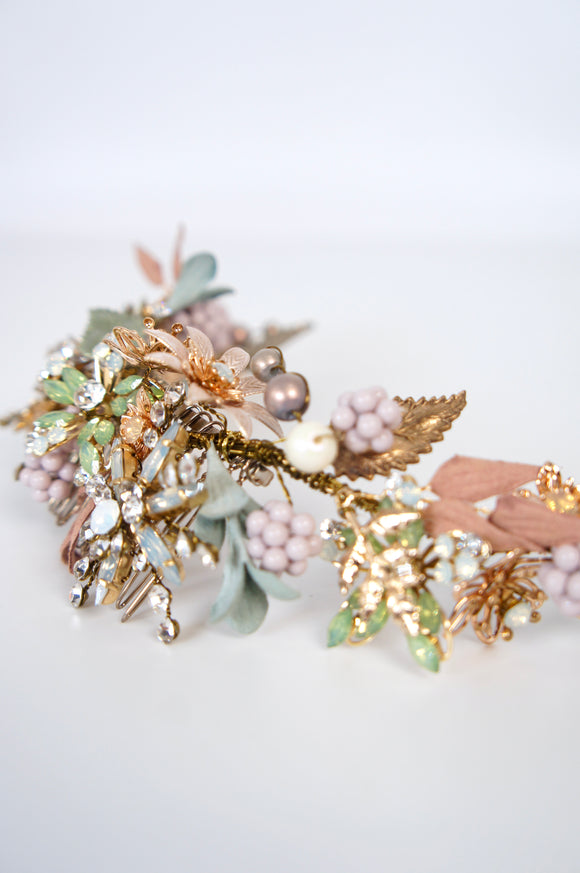 Garden Glow Pearl Blossom Pin