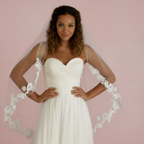 Fingertip Floral Lace Veil