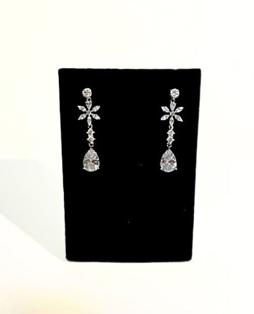 Floral Shape Teardrop Earrings