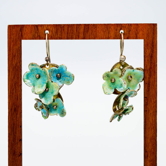 blue and green flower hanging earring 