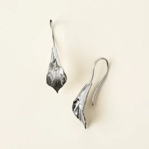 Calla Lily Drop Earrings